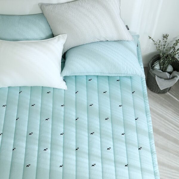 Tam trai dang nang Animal Summer Rayon Rug 2.3 Tấm trải đa năng Hàn Quốc cao cấp - Animal Summer Rayon Rug