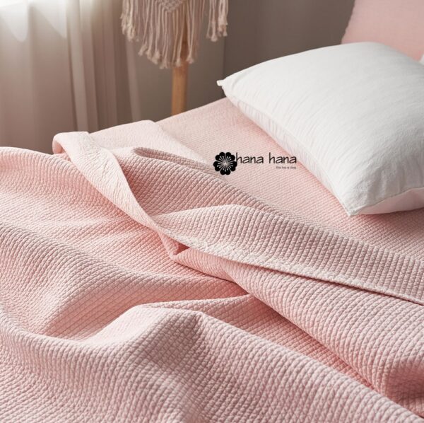 Mongle Organic Pigment Spread - Pink 2 Chăn hè thu Mongle Organic Pure Cotton Wash Pigment Line Quilting Spread