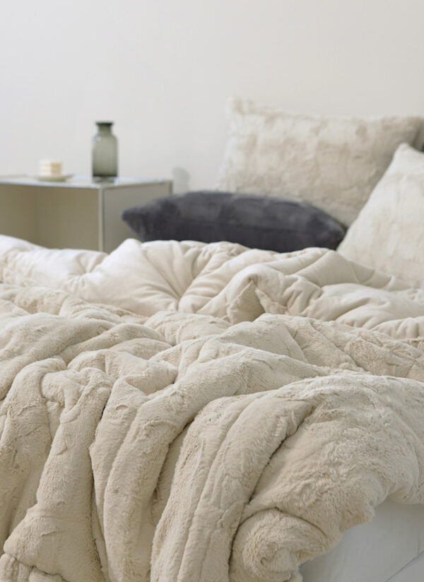 322350041_3343019219245314_7805612995613151889_n Chăn lông siêu ấm Raschel Comforter Hàn Quốc nhập khẩu